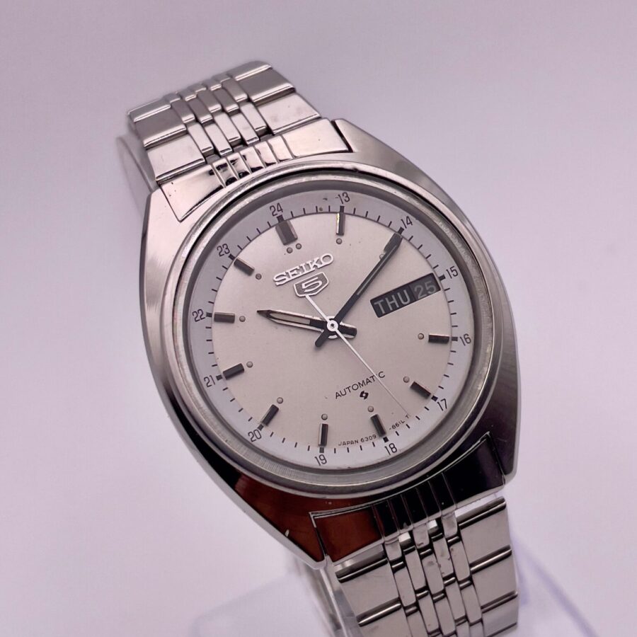 Seiko 5 Automatic 6309-8240 1980
