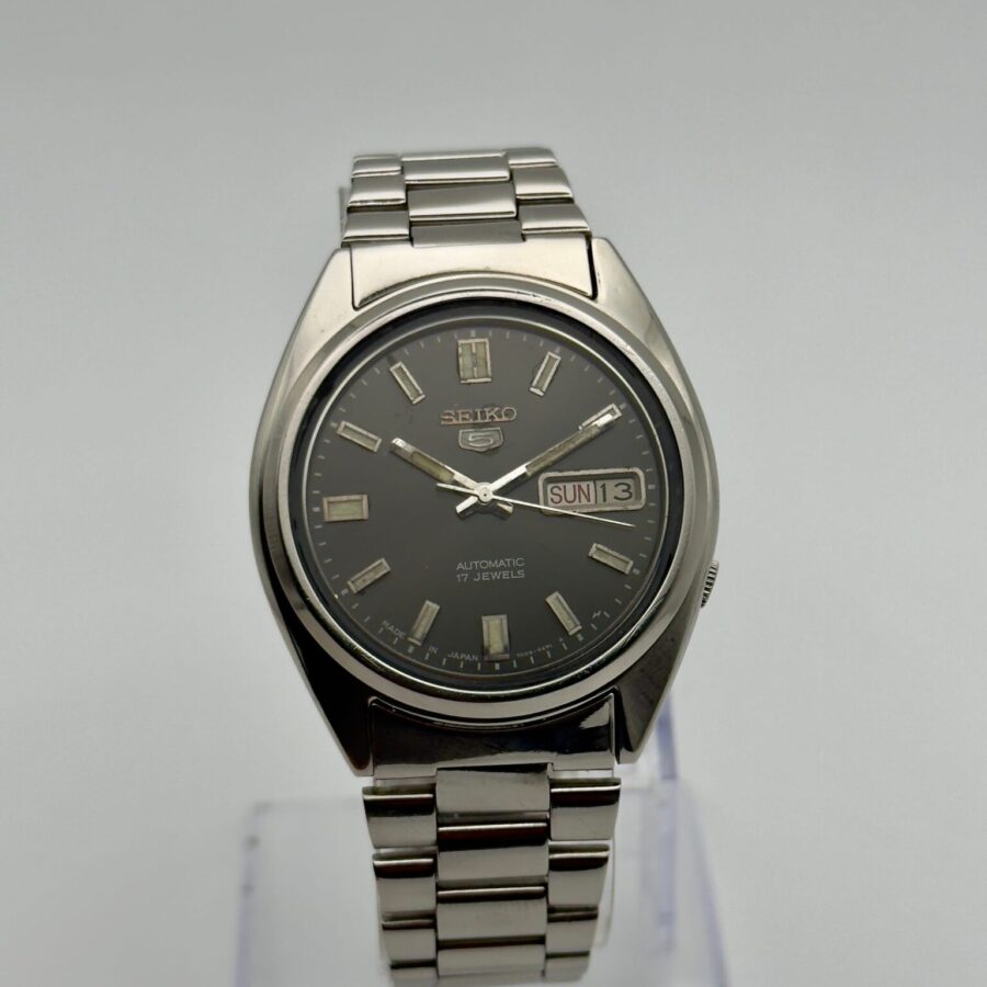 Seiko 5 Vintage Automatic 7009-3041 1980