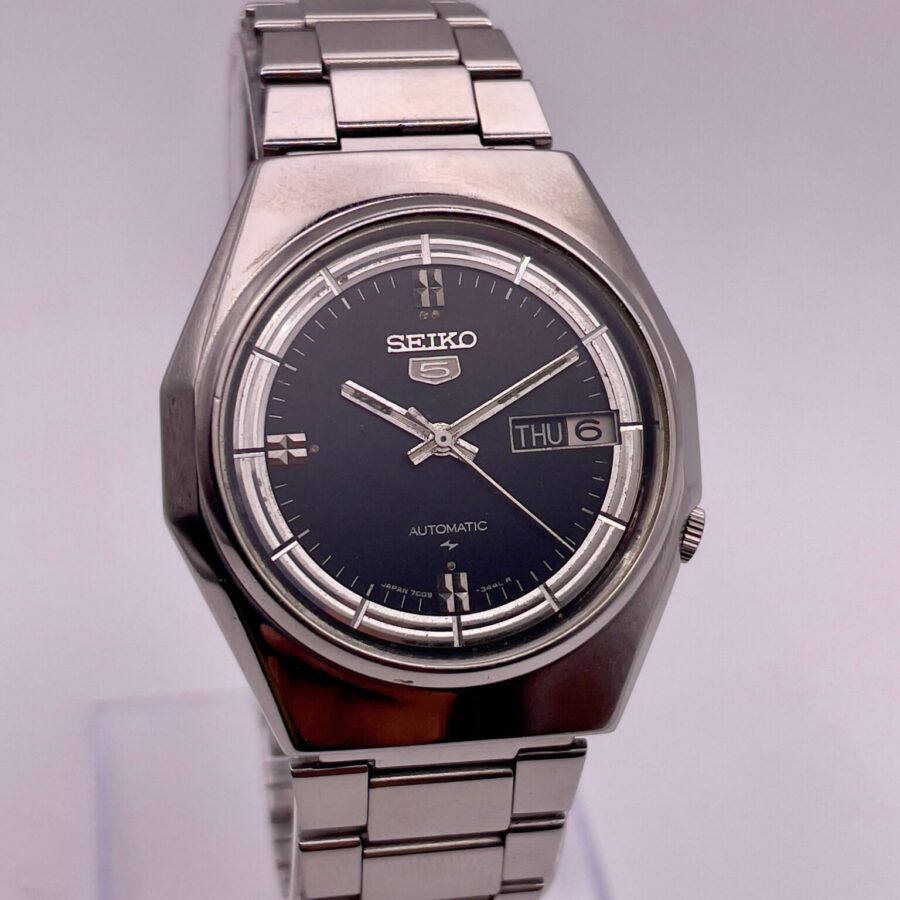 Seiko 5 Vintage Automatic 7009-8830 1983