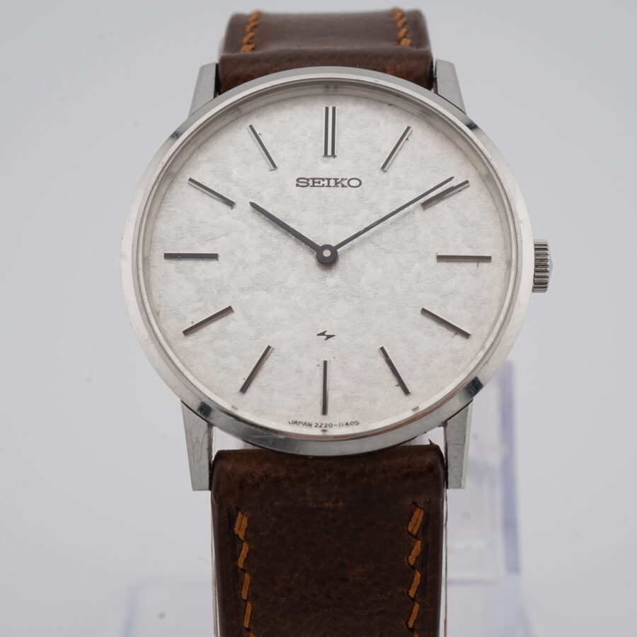 Seiko Vintage Manual Wind 2220-0430 1974